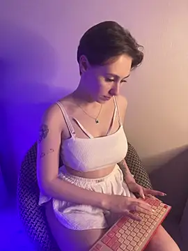 Molli Luv online show from November 9, 3:41 pm