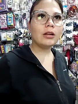 Vale Saenzz online show from March 12, 11:29 pm