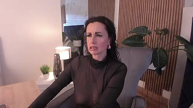 IsabelaWoods online show from January 14, 10:26 pm