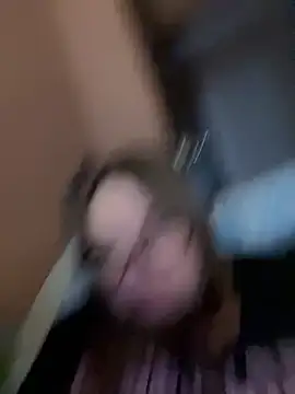 DearAlise online show from March 15, 1:24 pm