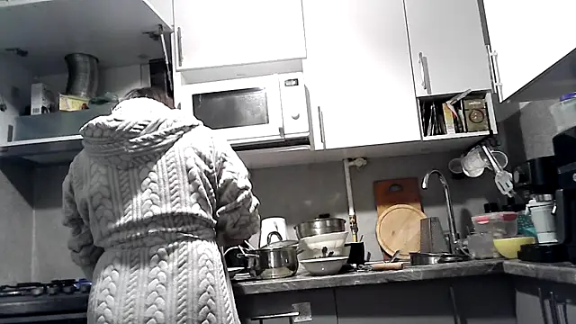 Snapshot of Misssweet_s chatting on September 28, 4:19 am Misssweet s online show from September 28, 4:19 am