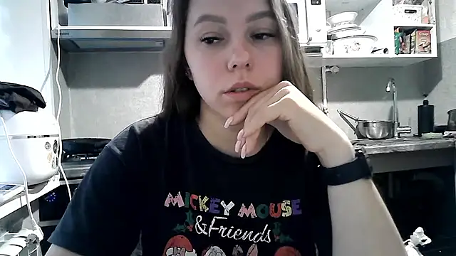 Snapshot of Misssweet_s chatting on September 14, 4:21 am Misssweet s online show from September 14, 4:21 am