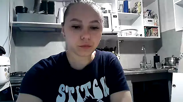 Snapshot of Misssweet_s chatting on September 11, 4:13 am Misssweet s online show from September 11, 4:13 am