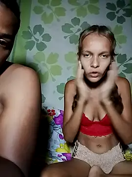 lilo stich69  online show from December 3, 2:47 am