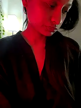 Cristinasunny online show from November 17, 4:35 am