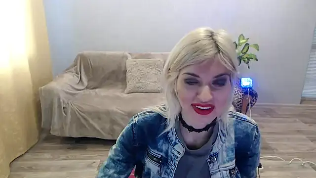 SexyBeatriice online show from February 8, 7:34 am