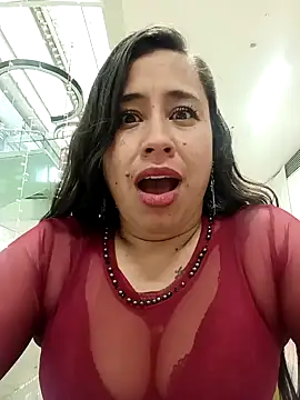 kamila lovee online show from December 5, 8:32 pm