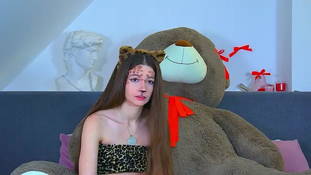 AmeliaFlares online show from October 28, 6:24 pm