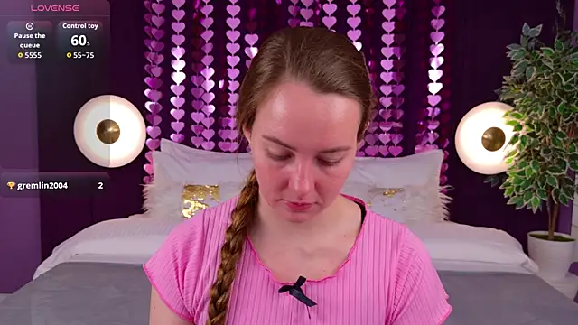 JaniceCollins online show from April 13, 1:40 am