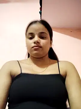 CUTE 09 online show from March 12, 5:32 am