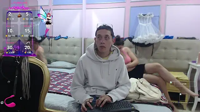 SimonAndJocelyn online show from September 10, 5:02 pm