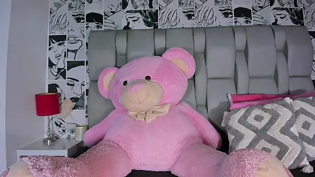 LucyRosse online show from April 6, 11:33 am