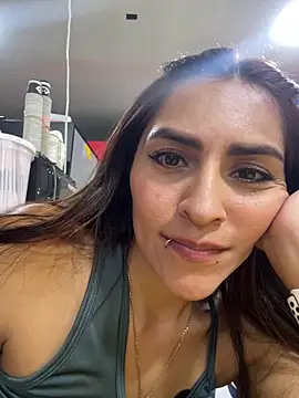 Sofiadelacruz online show from June 1, 10:43 pm