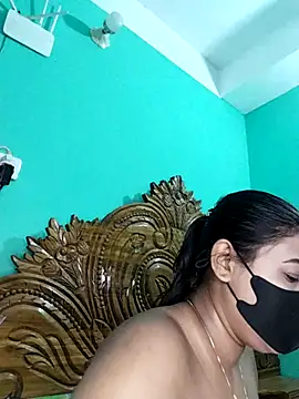 monekhan123 online show from November 4, 5:29 pm