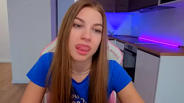 Enjoy everymoment  online show from April 23, 1:57 pm