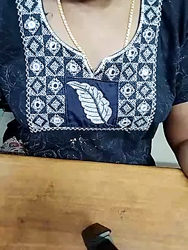 Tamil Radha online show from December 17, 5:55 am