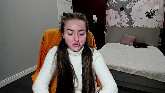 MissisCaty online show from January 16, 5:03 am