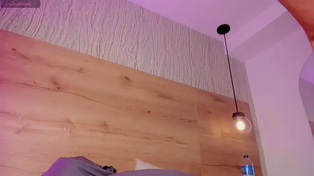 bella lovers  online show from January 10, 8:46 pm