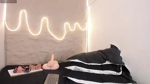 Demy Ruiz online show from September 9, 3:17 am