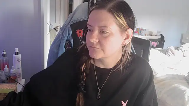 Snapshot of AureliaXOX chatting on September 30, 2:44 pm AureliaXOX online show from September 30, 2:44 pm