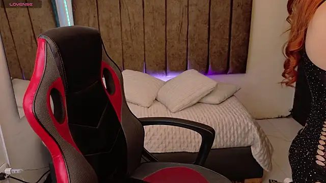 Alektra bryce online show from March 4, 8:04 pm