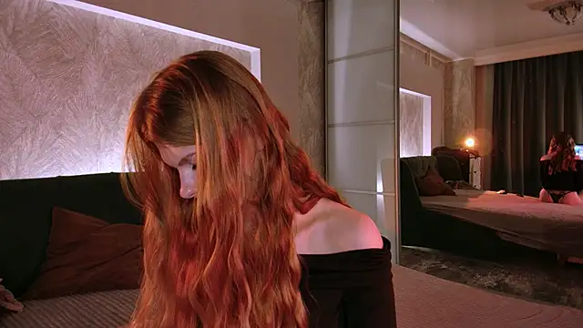 rosy black  online show from September 20, 5:00 pm