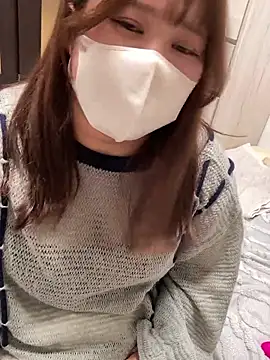 Snapshot of mitarashi_awww chatting on October 22, 9:09 pm mitarashi awww online show from October 22, 9:09 pm