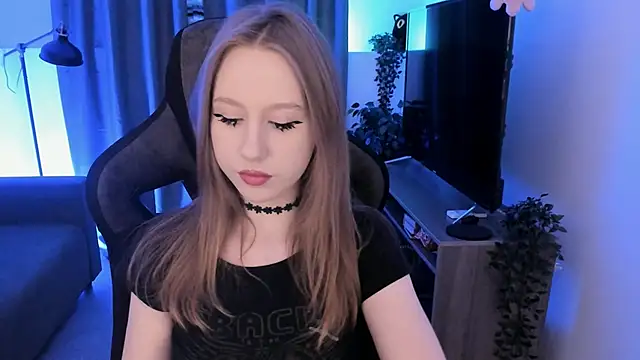 DariaTate online show from March 15, 10:39 am