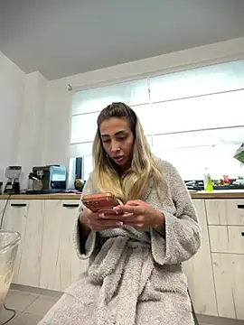 BonyBon29 online show from April 22, 5:26 am