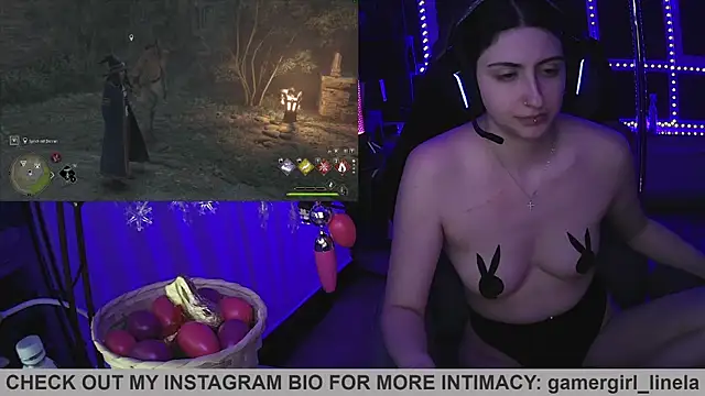 Gamergirl-Linela online show from April 4, 10:08 pm