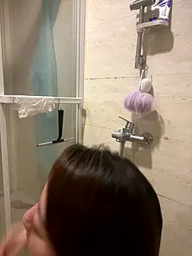 Hannababy  online show from November 6, 2:45 pm