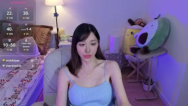 joycemilka online show from November 30, 1:37 pm