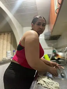 Carola-Ross online show from February 1, 7:12 pm