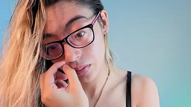 Carolblonde online show from March 24, 1:55 am