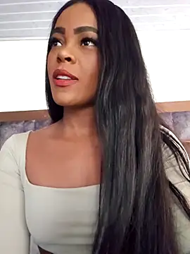 Nataylayla online show from October 4, 8:46 pm