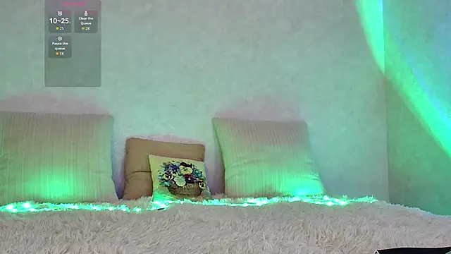 Roseaa online show from February 12, 5:58 pm