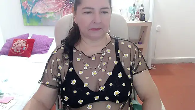 leonela 69 online show from March 18, 12:37 am