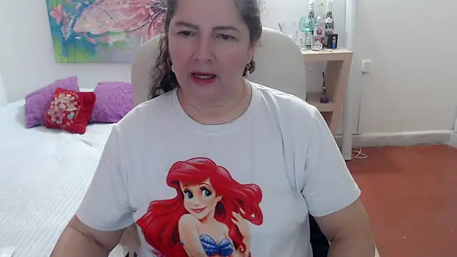 leonela 69 online show from March 25, 3:01 am