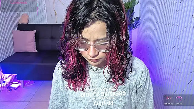 kristen tay online show from April 22, 3:25 am