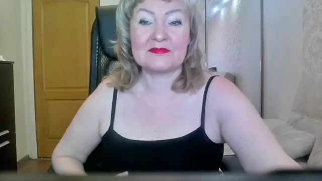 Victoria secrets  online show from May 27, 5:26 am