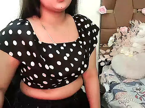 megancatluna online show from November 13, 6:23 am