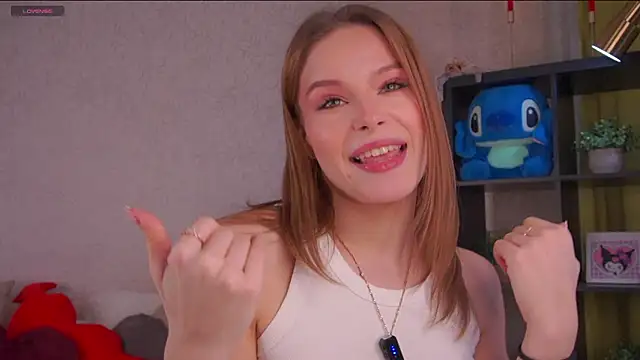 TaiteBayles online show from March 30, 6:35 am