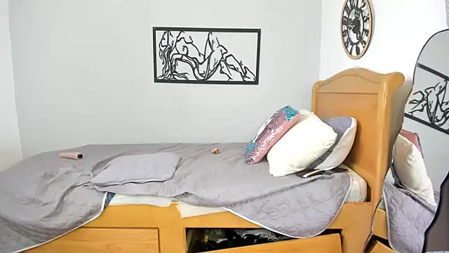 karina-lopez online show from September 14, 2:59 pm