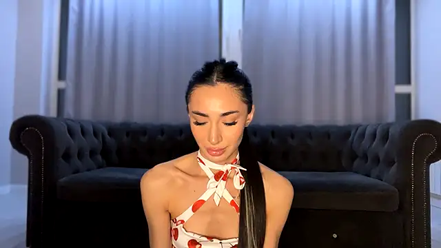 alissadreams online show from November 22, 8:22 pm