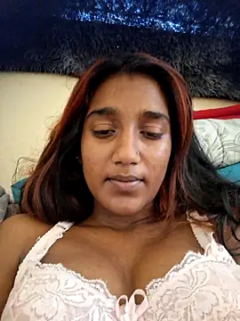 indianpink lips online show from February 11, 11:33 am