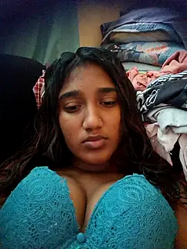 indianpink lips online show from June 4, 11:47 am