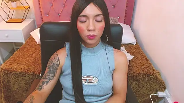 Snapshot of camilah_tk chatting on October 3, 8:03 pm camilah tk online show from October 3, 8:03 pm