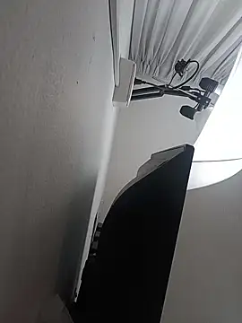 EmmaSulivan online show from March 27, 11:55 am