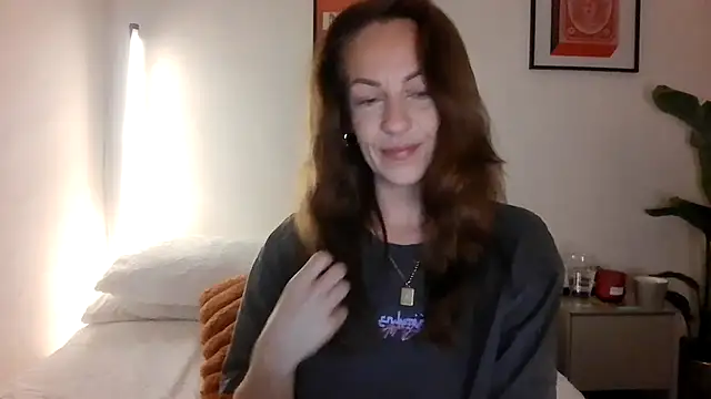 Edenfox- online show from March 18, 11:53 pm