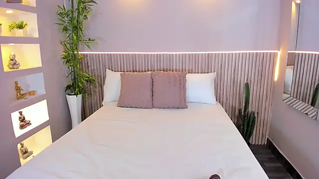 GeorginaReyes online show from November 28, 10:57 pm